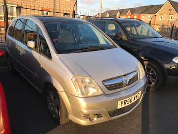 2006 (56) - 1.4i 16V Design 5 Door