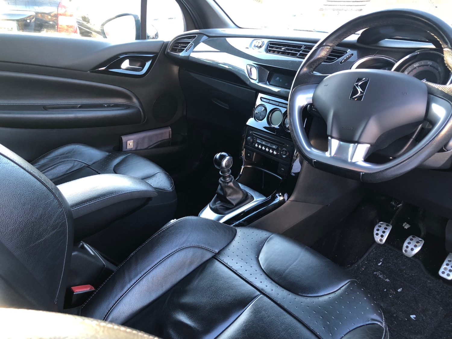 Used Citroen DS3 2014 for sale - 77094498: Photo 12