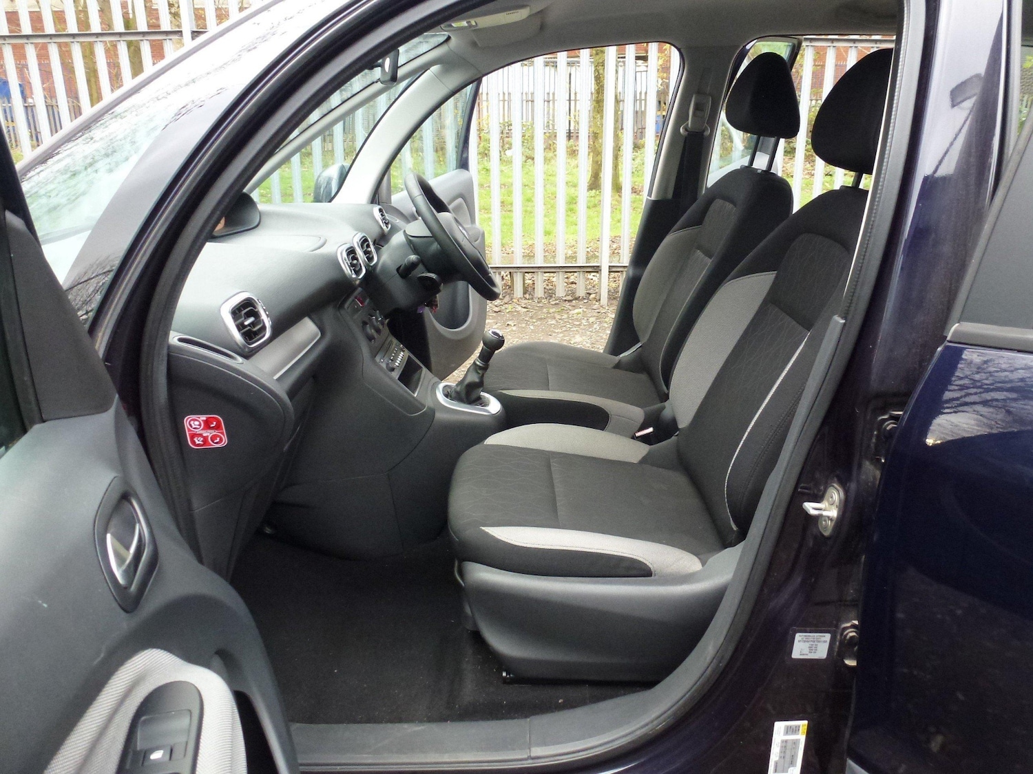 Used Citroen C3 Picasso 2014 for sale - 76785305: Photo 13