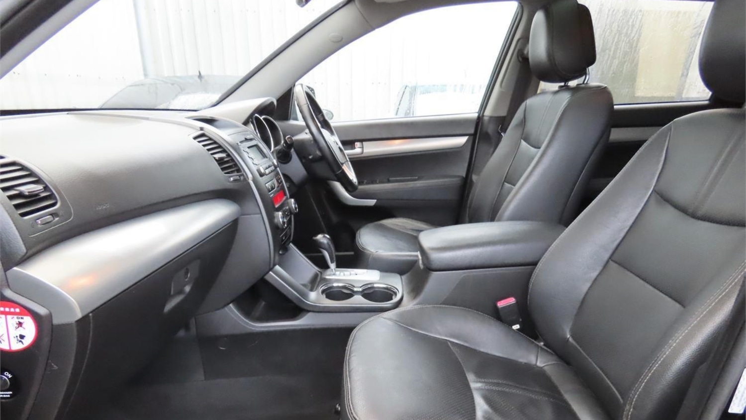 Used Kia Sorento 2010 for sale - 77248559: Photo 2