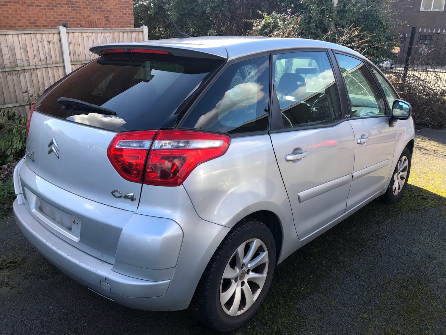 Used Citroen C4 Picasso 2008 for sale - 77917796: Photo 10