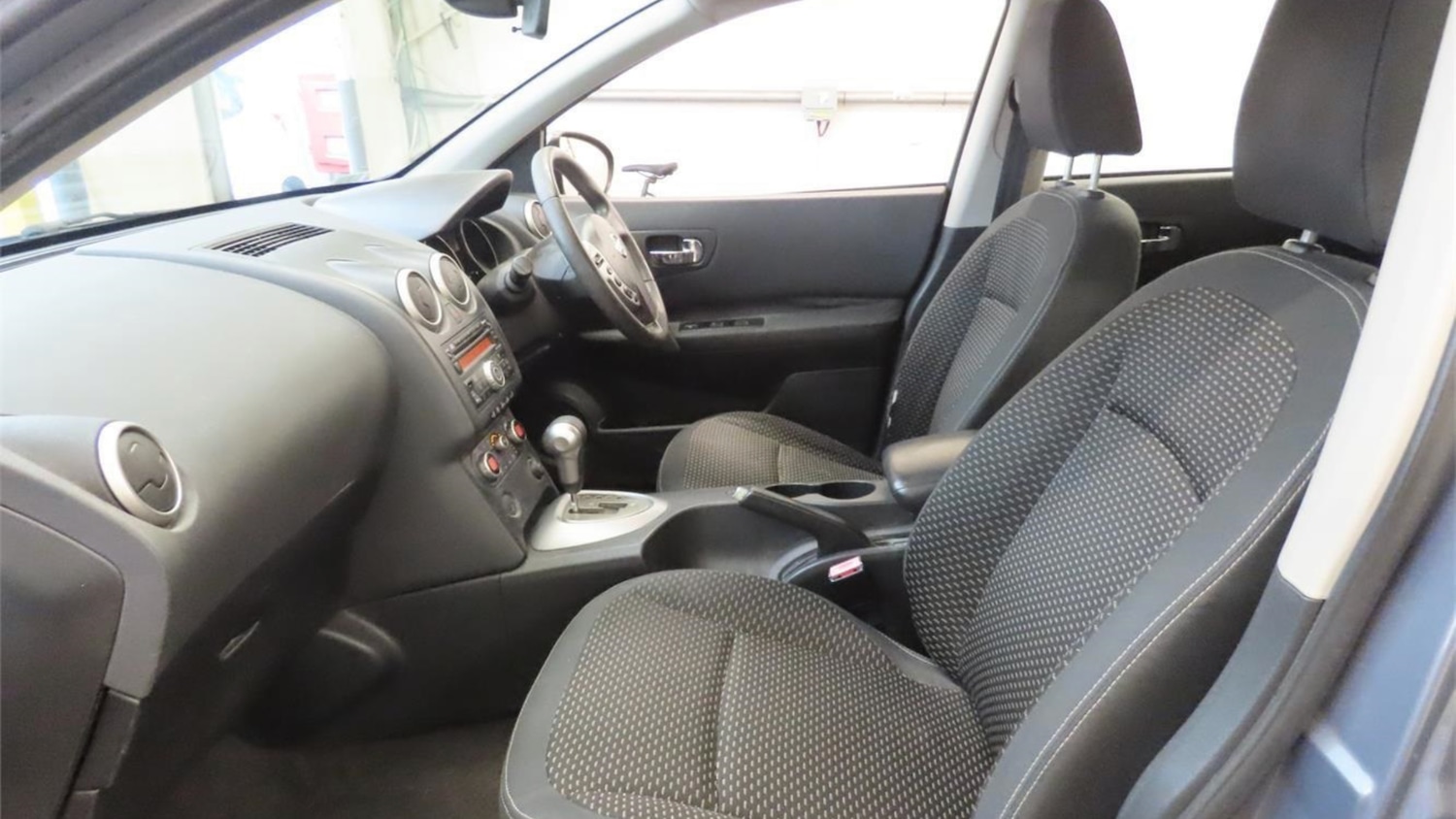 Used Nissan Qashqai 2008 for sale - 77960576: Photo 2
