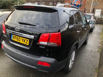 Used Kia Sorento 2010 for sale - 79040700: Photo