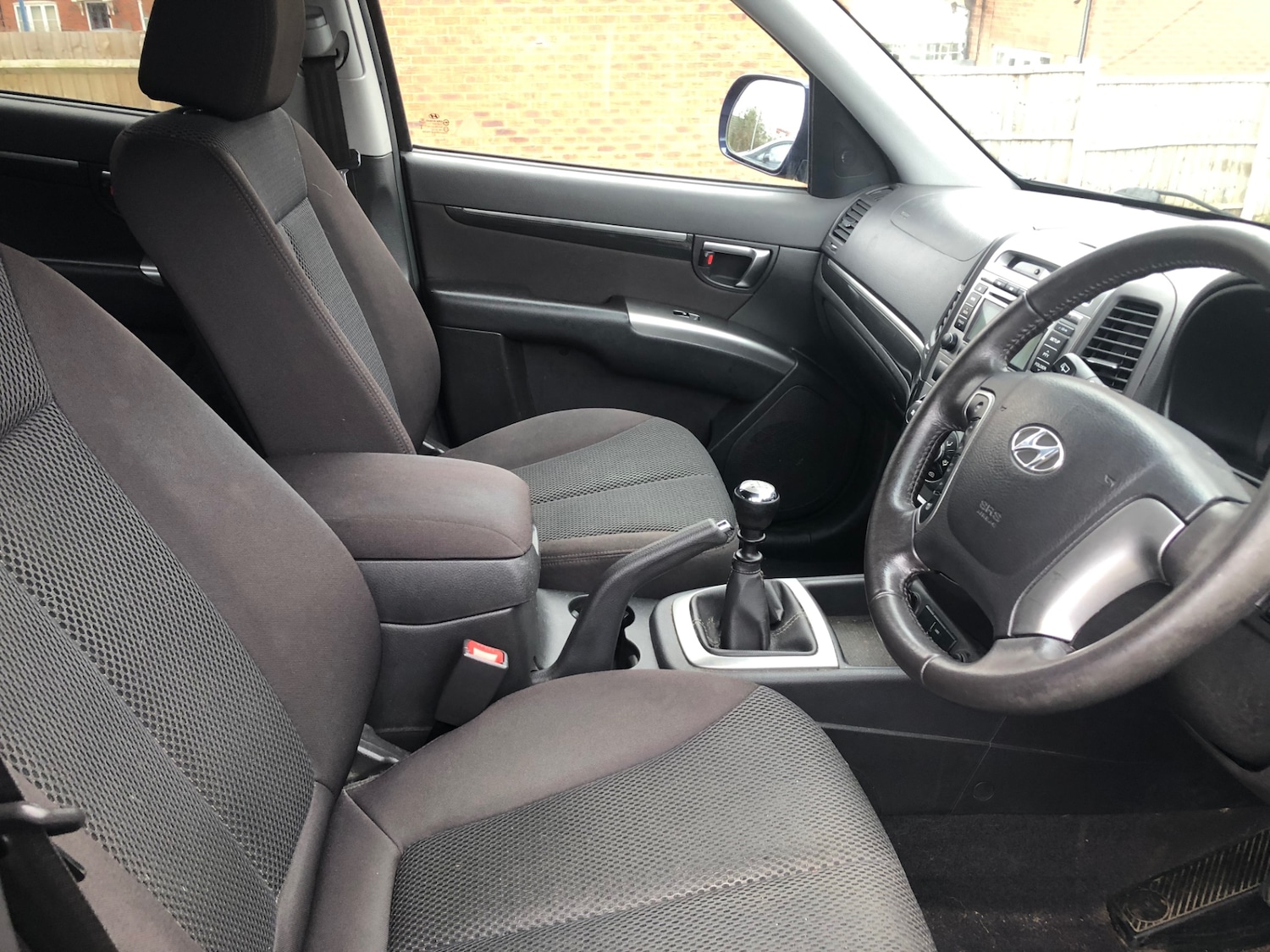 Used Hyundai Santa Fe 2010 for sale - 77198577: Photo 12