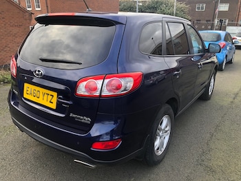 Used Hyundai Santa Fe 2010 for sale - 77198577: Photo