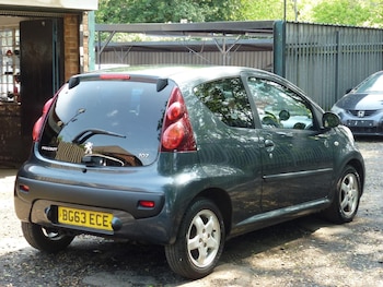 Used Peugeot 107 2013 for sale - 77465924: Photo