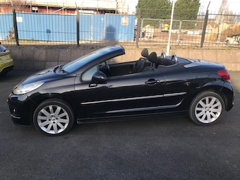 Used Peugeot 207 2010 for sale - 76855450: Photo