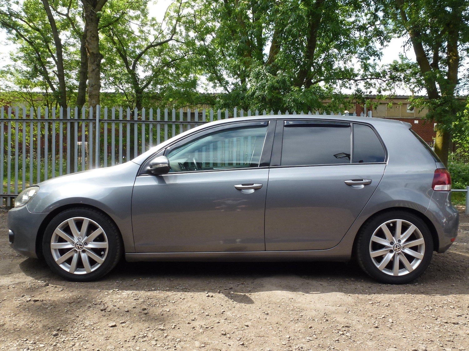 Used Volkswagen Golf 2012 for sale - 77275003: Photo 5