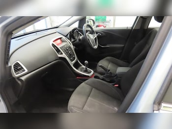 Used Vauxhall Astra 2015 for sale - 78788894: Photo