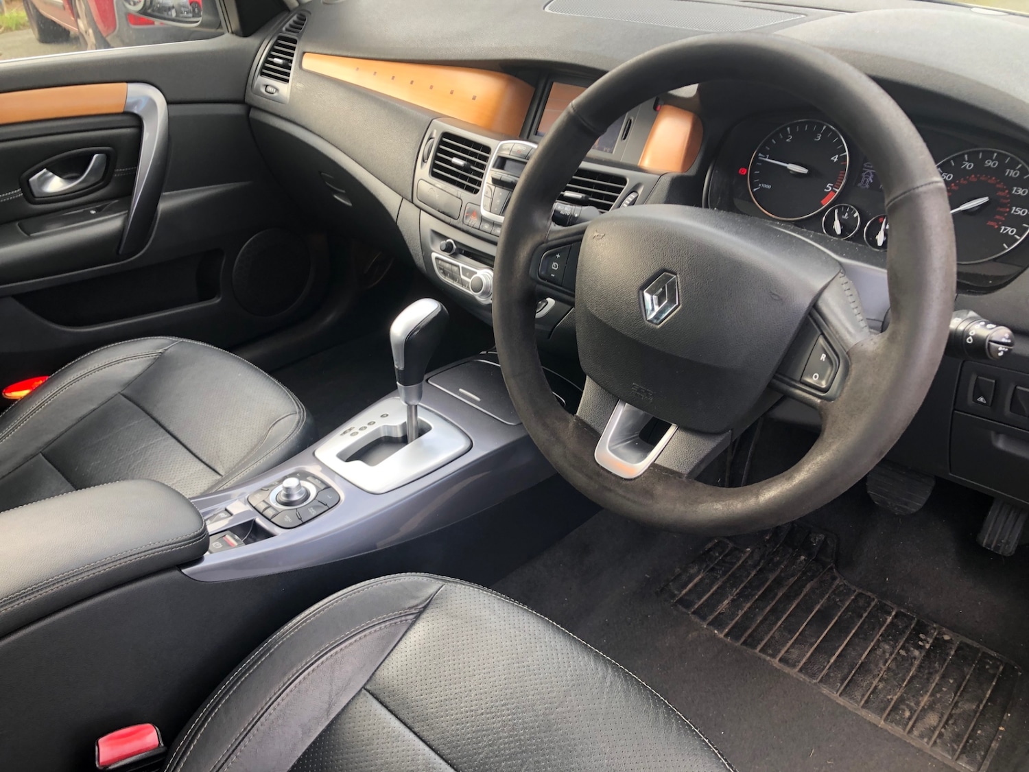 Used Renault Laguna 2010 for sale - 77127795: Photo 10