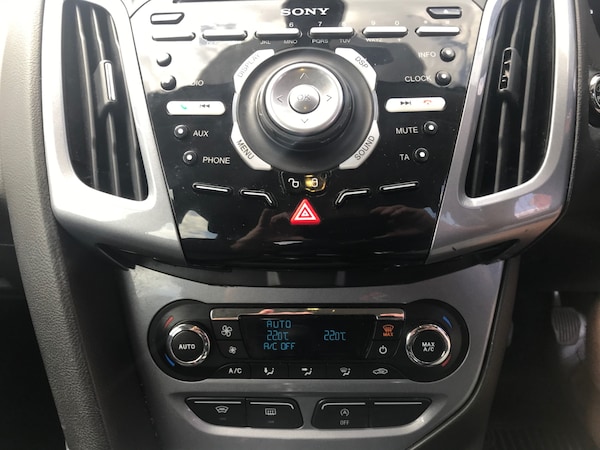 Used Ford Focus 2013 for sale - 75158390: Photo 13