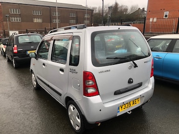 Used Suzuki Wagon R 2001 for sale - 77543786: Photo