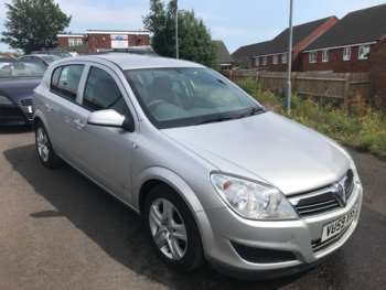 2009 (59) - 1.6i 16V Club [115] 5 Door