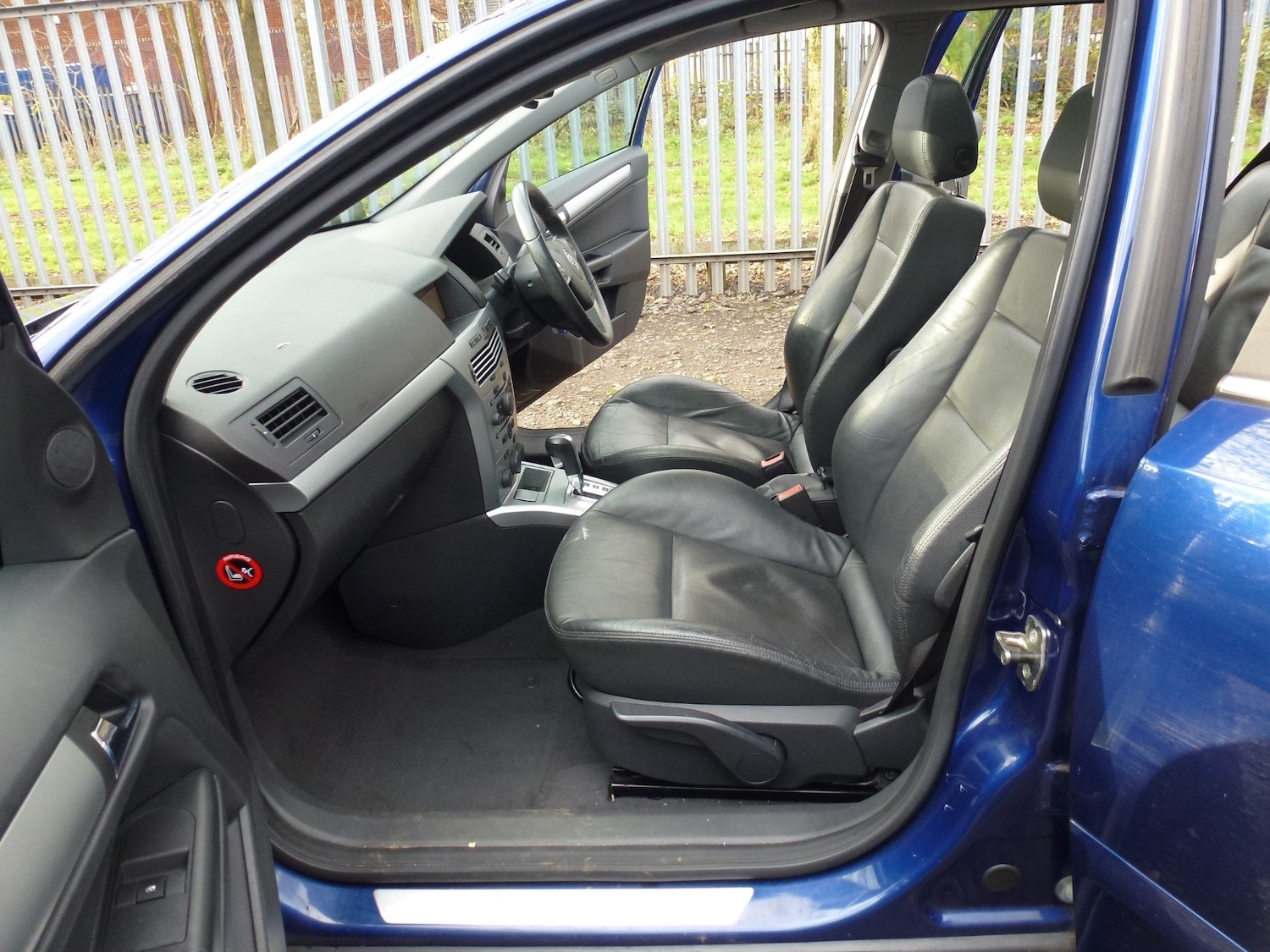 Used Vauxhall Astra 2009 for sale - 76785318: Photo 10