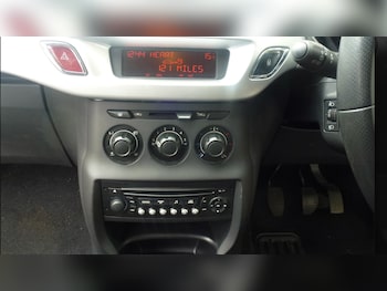 Used Citroen C3 2011 for sale - 78832407: Photo