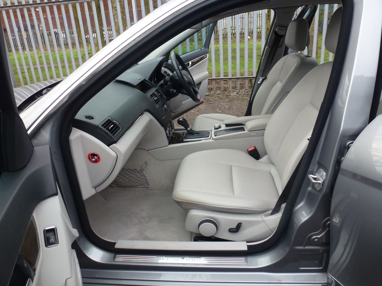 Used Mercedes-Benz C Class 2009 for sale - 77545065: Photo 12