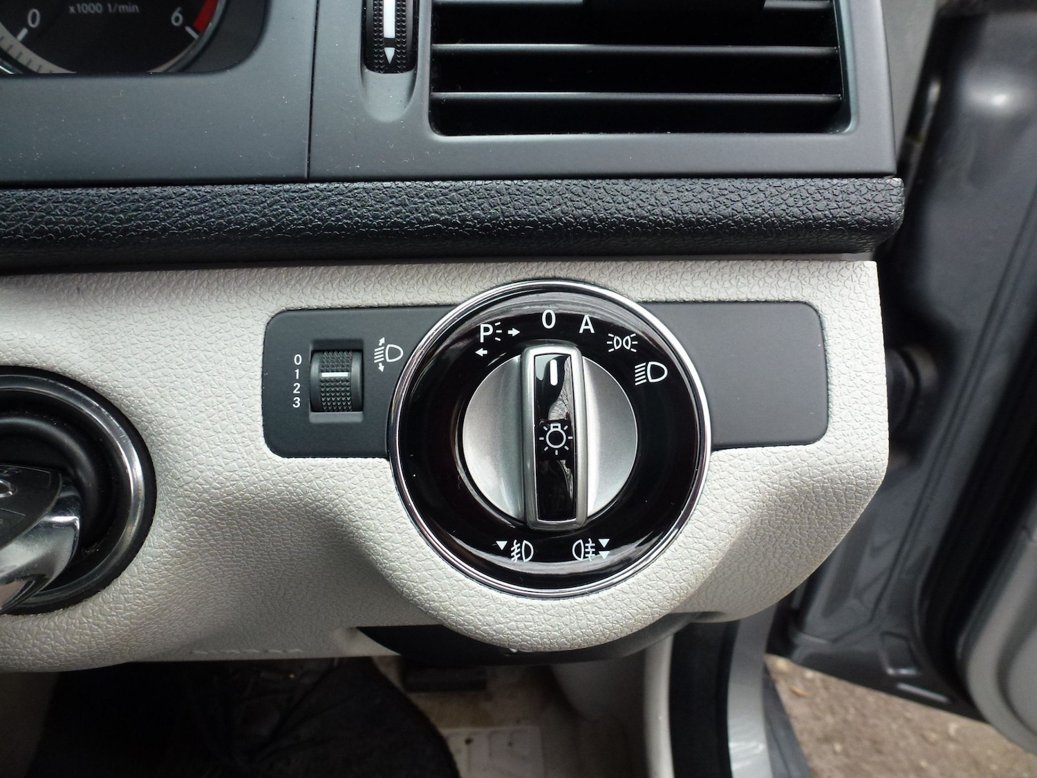 Used Mercedes-Benz C Class 2009 for sale - 77545065: Photo 17