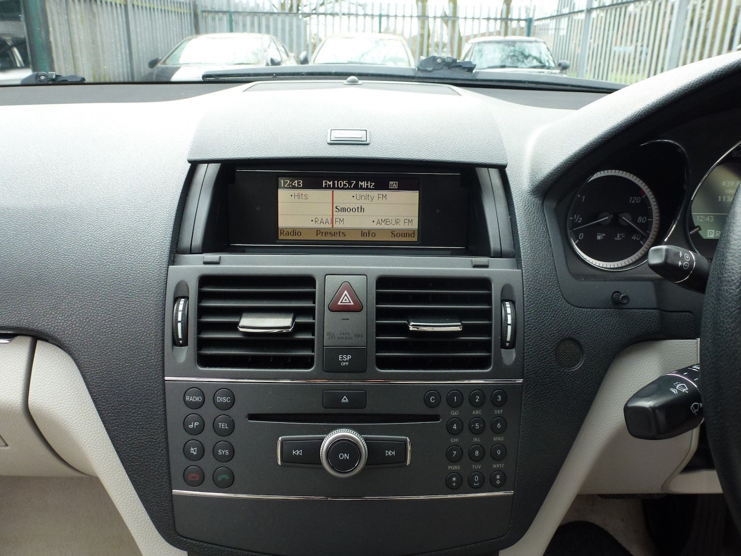 Used Mercedes-Benz C Class 2009 for sale - 77545065: Photo 18