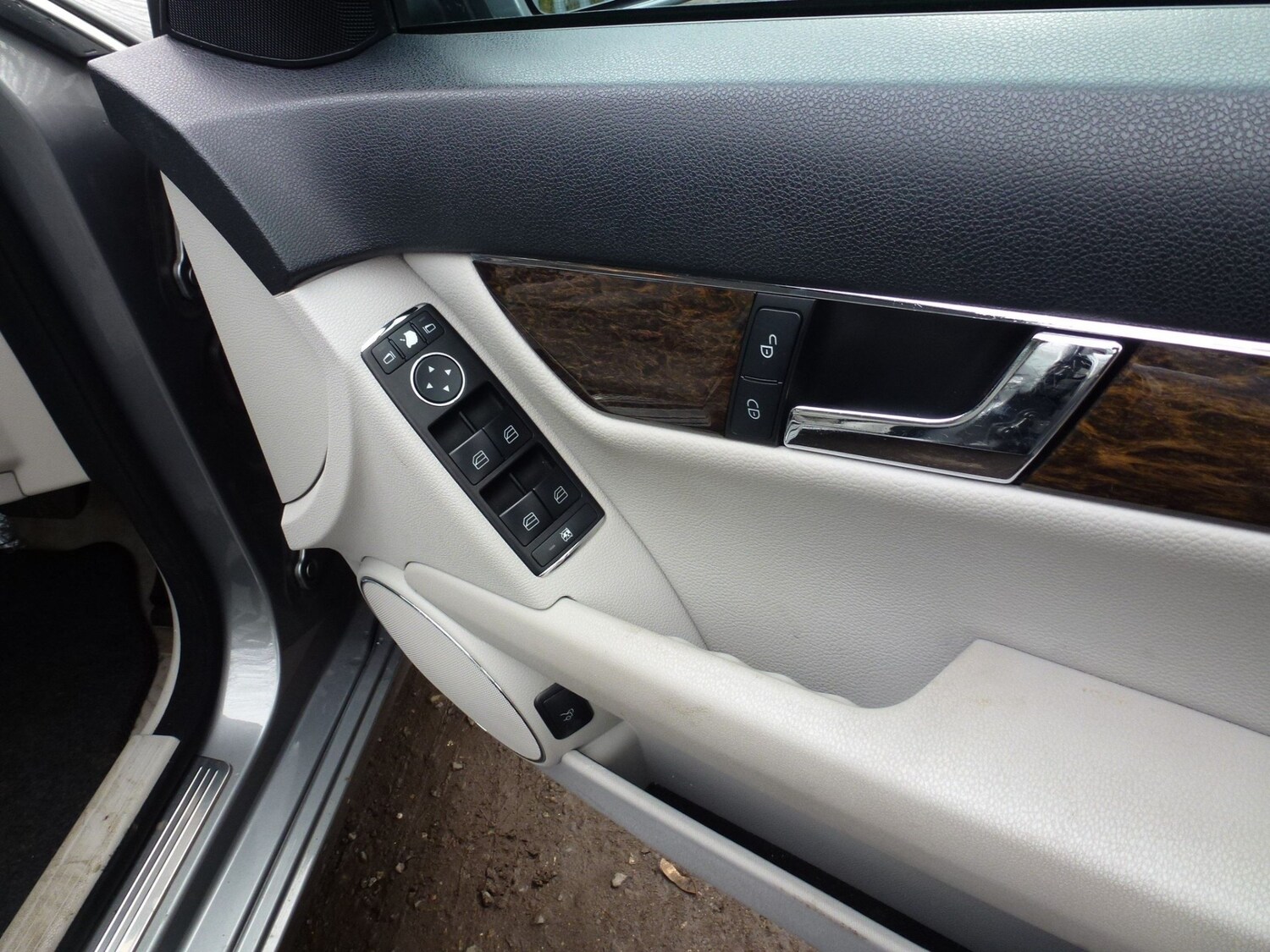 Used Mercedes-Benz C Class 2009 for sale - 77545065: Photo 19