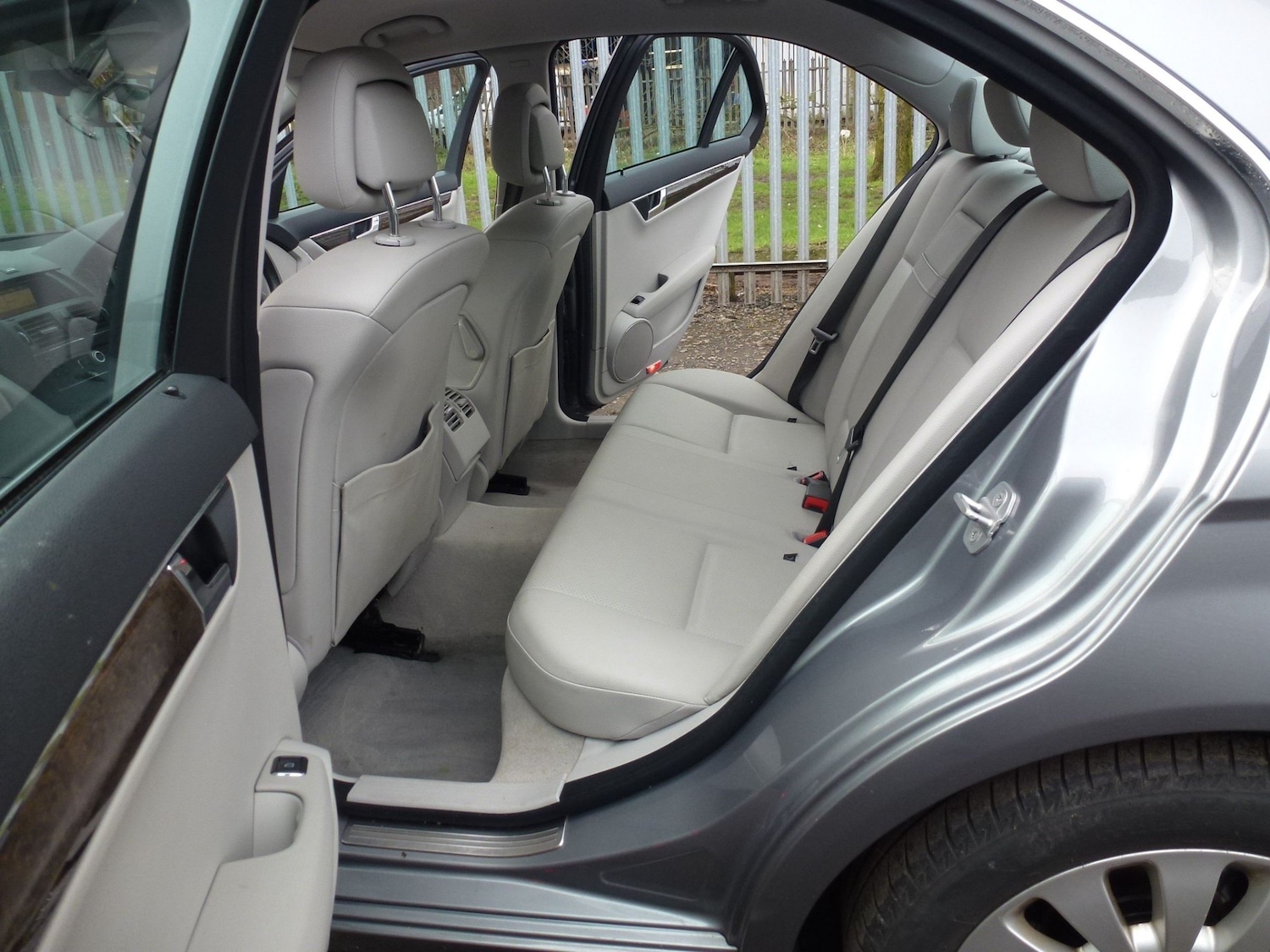 Used Mercedes-Benz C Class 2009 for sale - 77545065: Photo 20