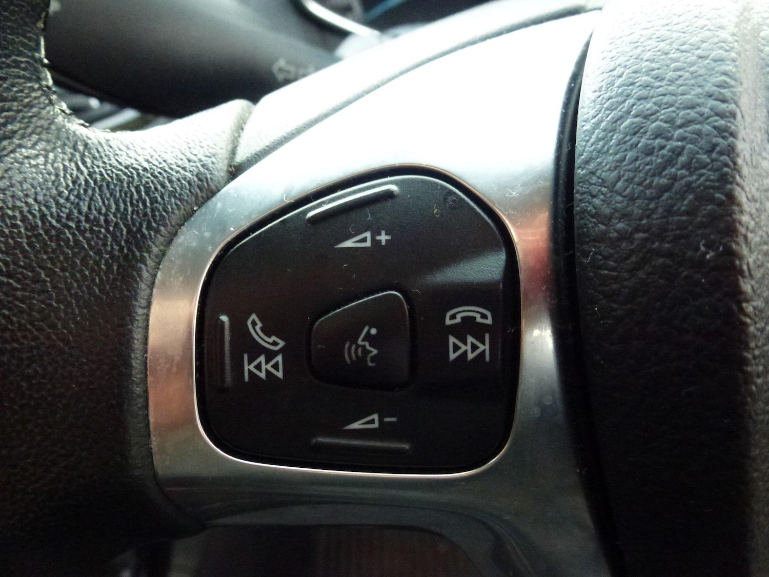 Used Ford Fiesta 2015 for sale - 77049346: Photo 17