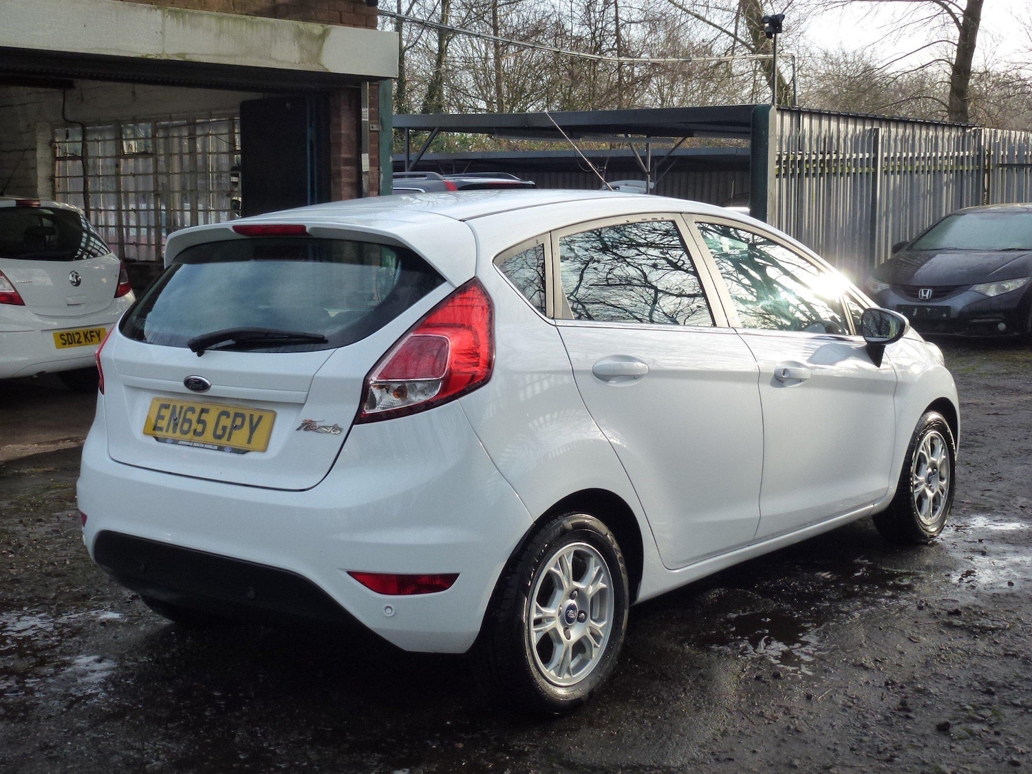 Used Ford Fiesta 2015 for sale - 77049346: Photo 3