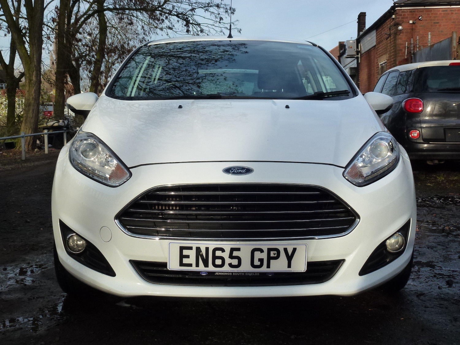 Used Ford Fiesta 2015 for sale - 77049346: Photo 6