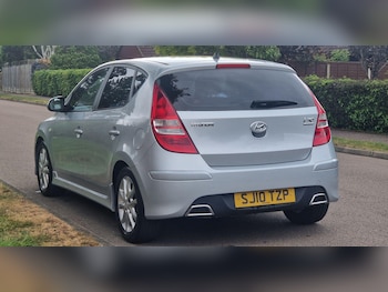 Used Hyundai i30 2010 for sale - 79401145: Photo