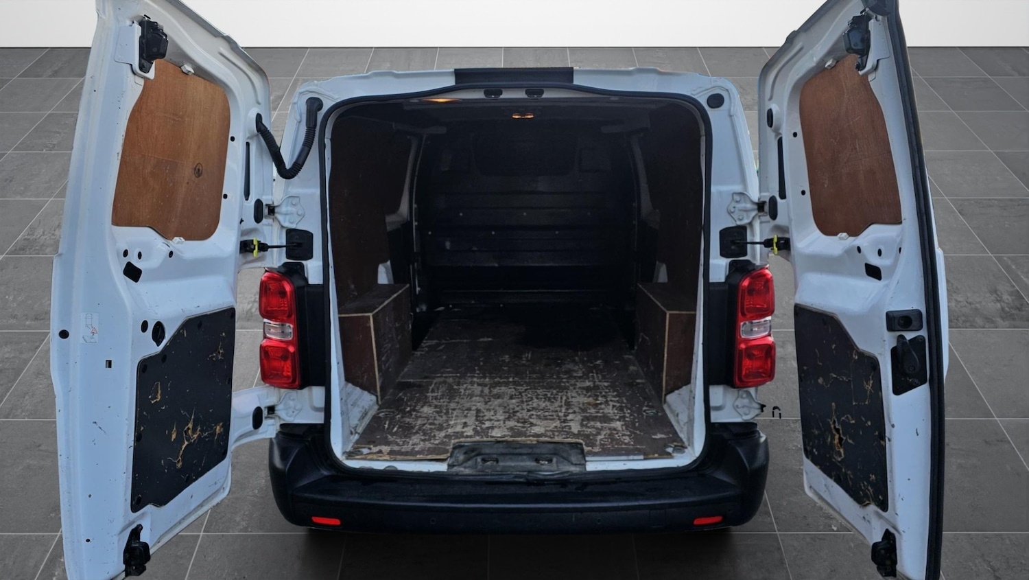 Used Vauxhall Vivaro 2020 for sale - 77195456: Photo 9