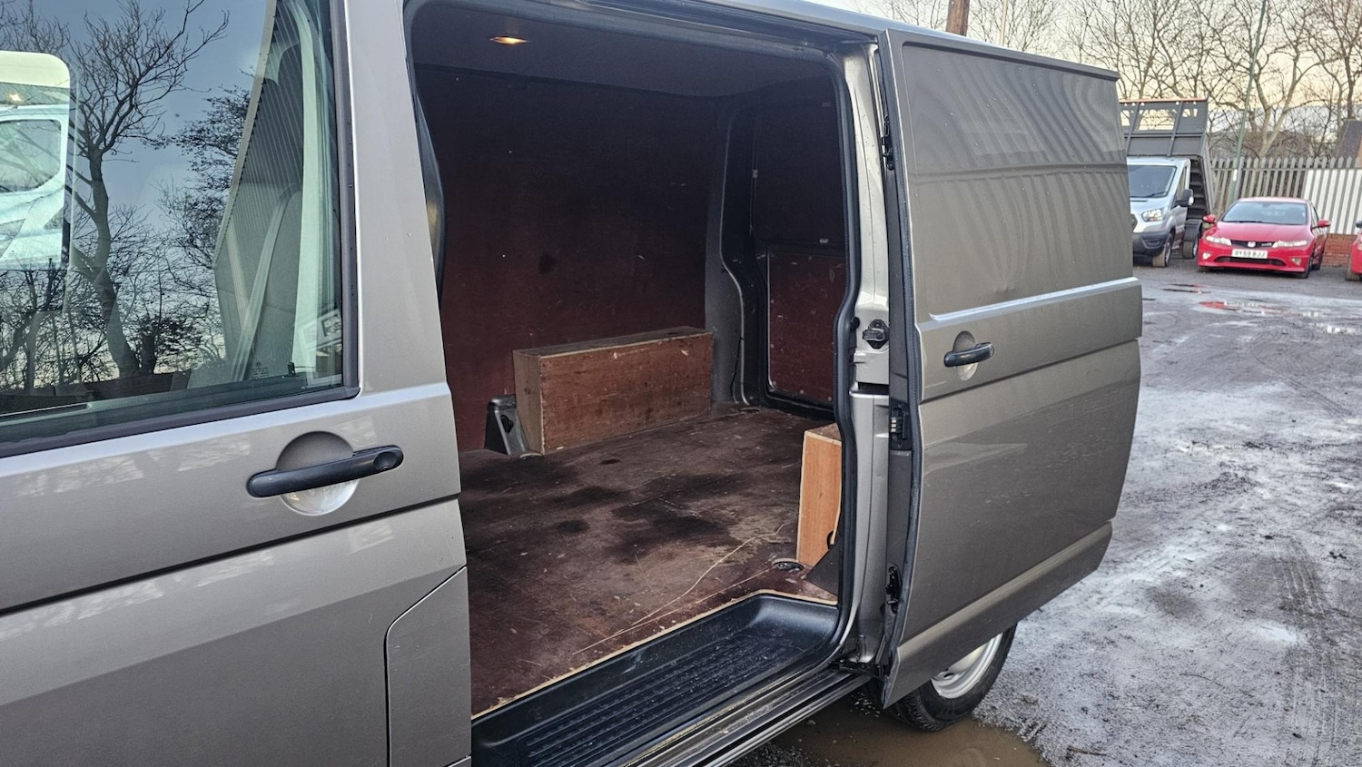 Used Volkswagen Transporter 2019 for sale - 77223291: Photo 10