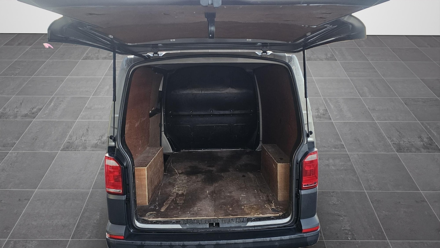 Used Volkswagen Transporter 2019 for sale - 77223291: Photo 9