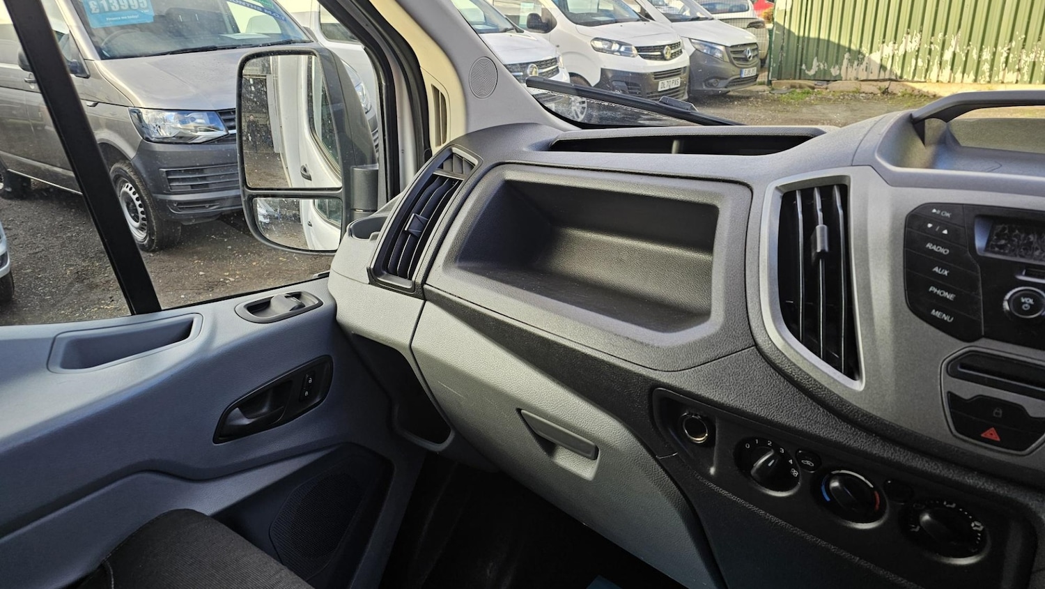 Used Ford Transit 2017 for sale - 77296596: Photo 19