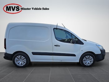 Used Citroen Berlingo 2017 for sale - 75945039: Photo