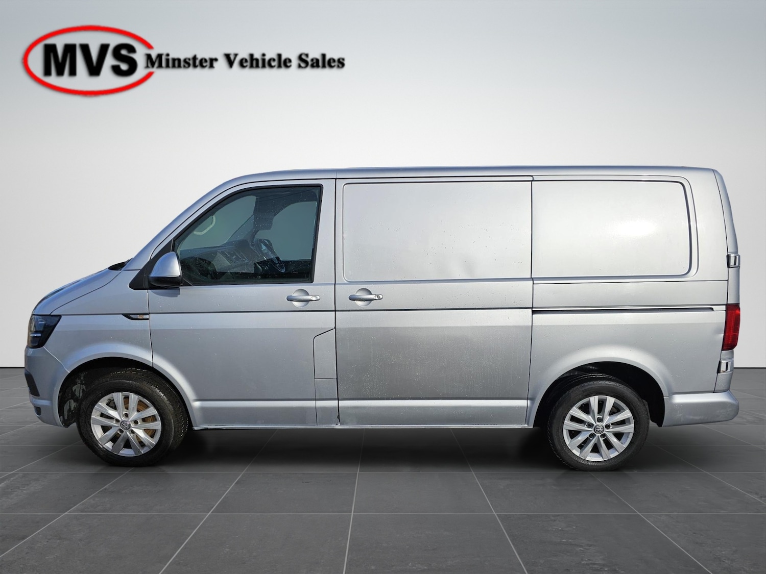 Used Volkswagen Transporter 2018 for sale - 76404486: Photo 4
