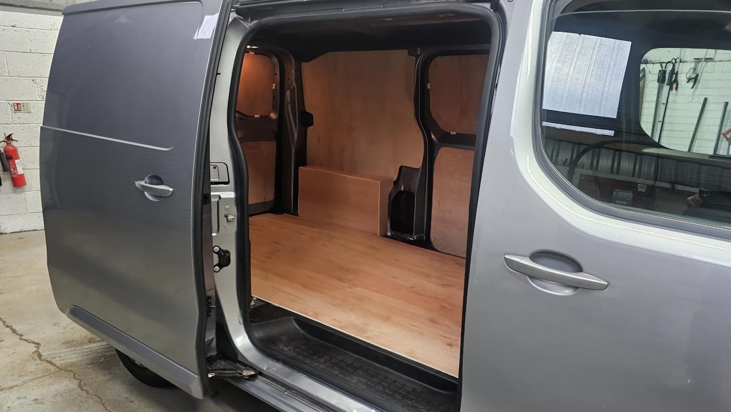 Used Vauxhall Vivaro 2023 for sale - 76834662: Photo 11