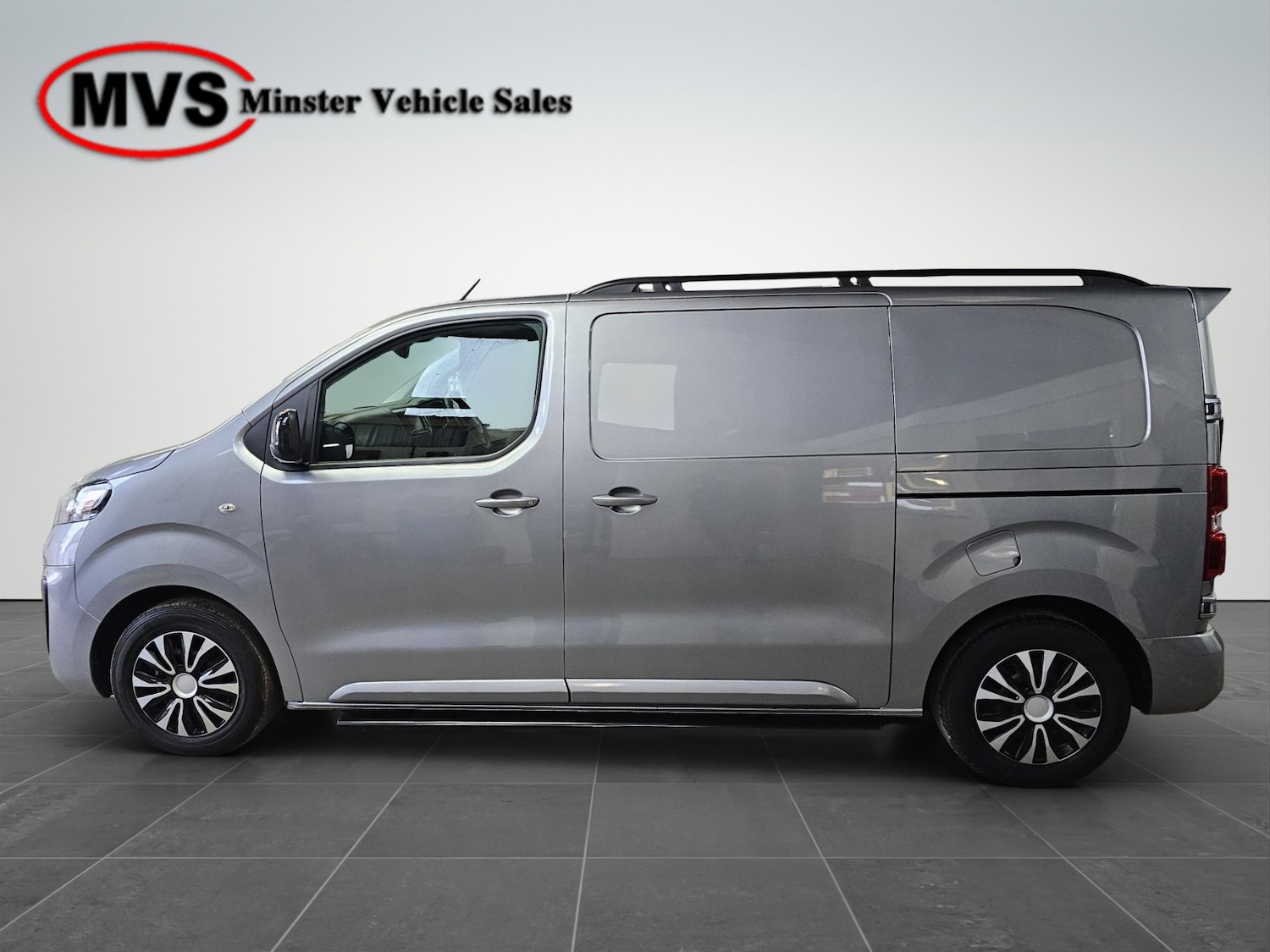Used Vauxhall Vivaro 2023 for sale - 76834662: Photo 4