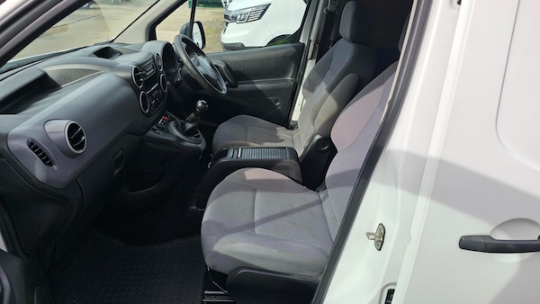 Used Peugeot Partner 2016 for sale - 76126072: Photo 15