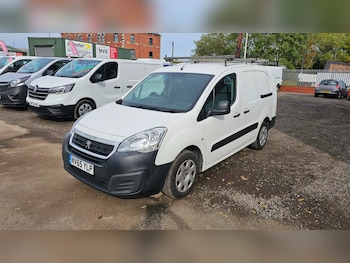 2016 (65) - 715 S 1.6 HDi 92 Crew Van