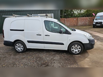 Used Peugeot Partner 2016 for sale - 76126072: Photo 3