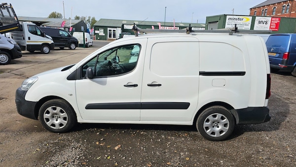 Used Peugeot Partner 2016 for sale - 76126072: Photo 4