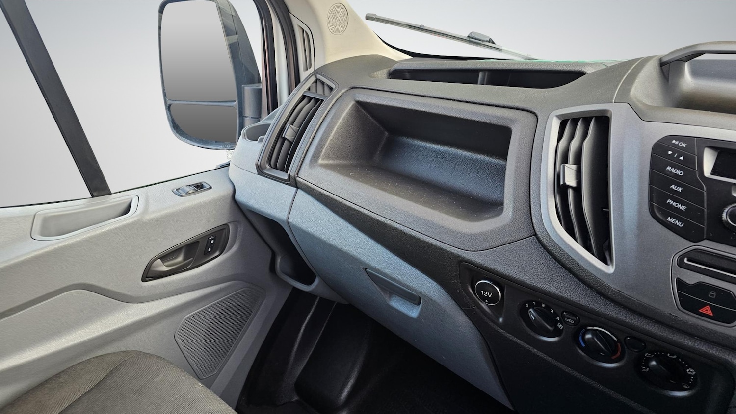 Used Ford Transit 2019 for sale - 77812793: Photo 18