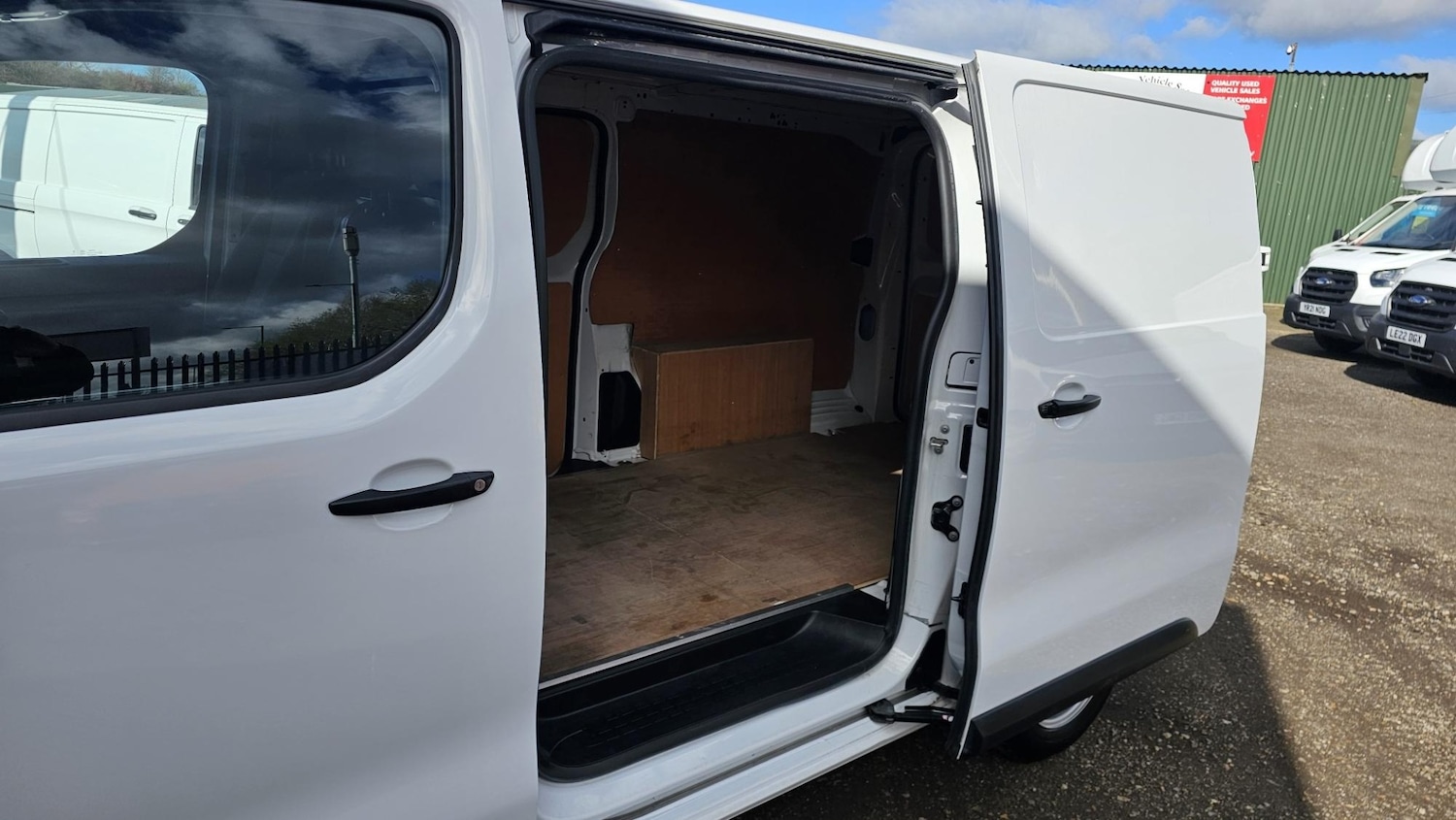 Used Vauxhall Vivaro 2023 for sale - 78038569: Photo 11