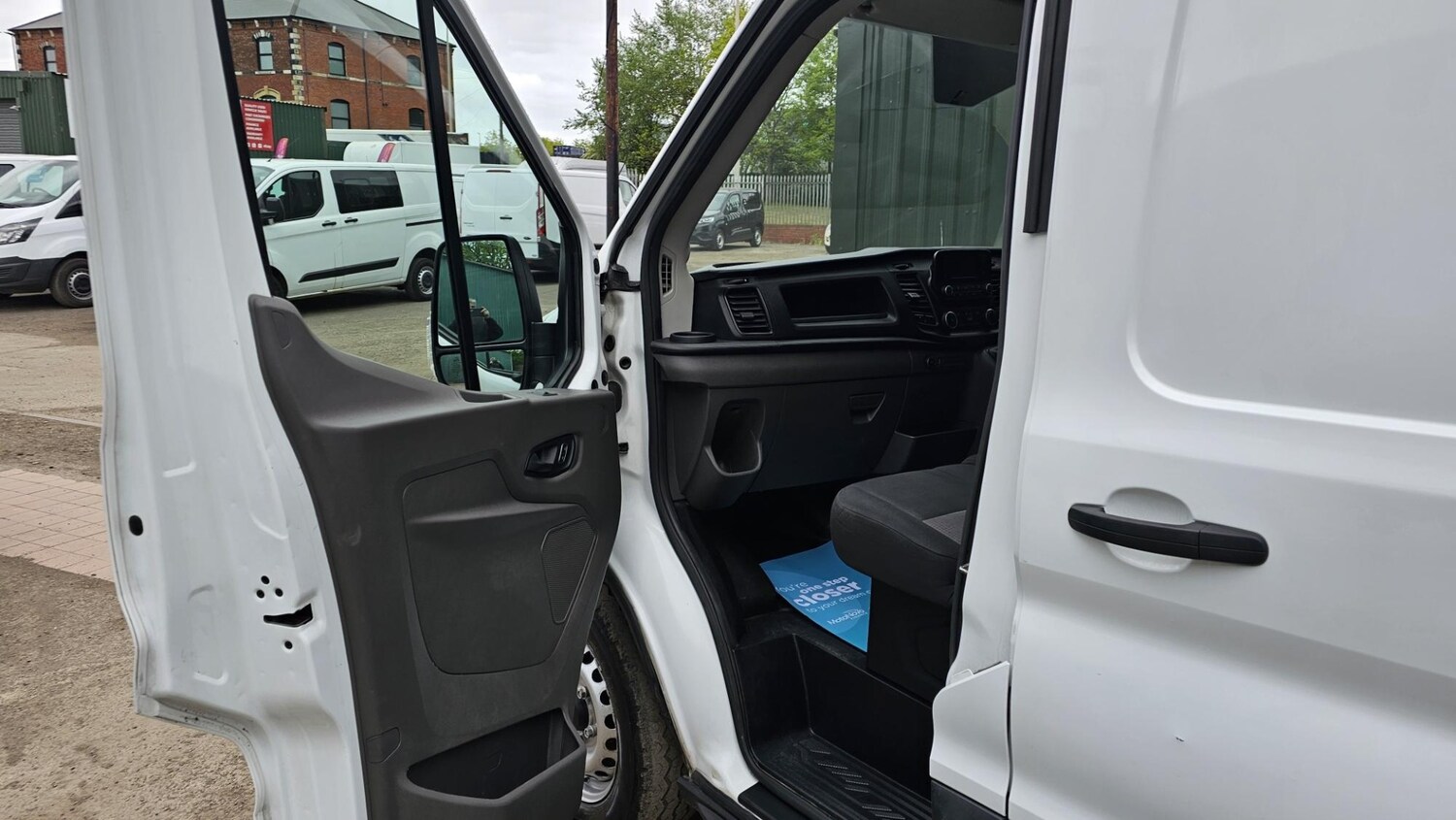 Used Ford Transit 2019 for sale - 74590686: Photo 14