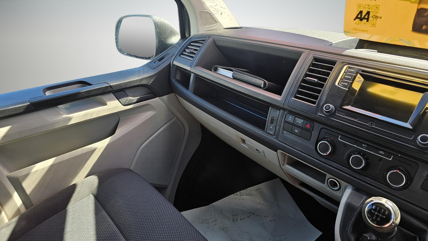 Used Volkswagen Transporter 2018 for sale - 78163565: Photo 20