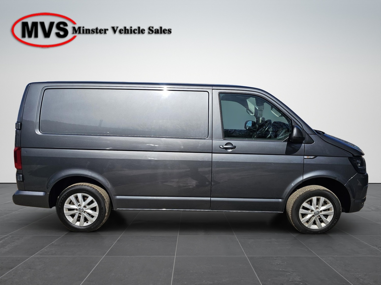 Used Volkswagen Transporter 2018 for sale - 78163565: Photo 3