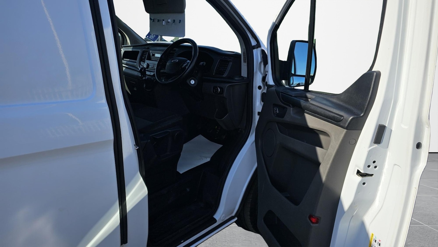 Used Ford Transit Custom 2019 for sale - 77742520: Photo 12