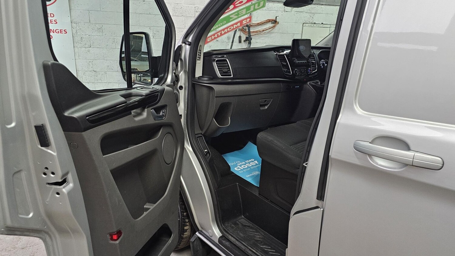 Used Ford Transit Custom 2022 for sale - 76366646: Photo 16