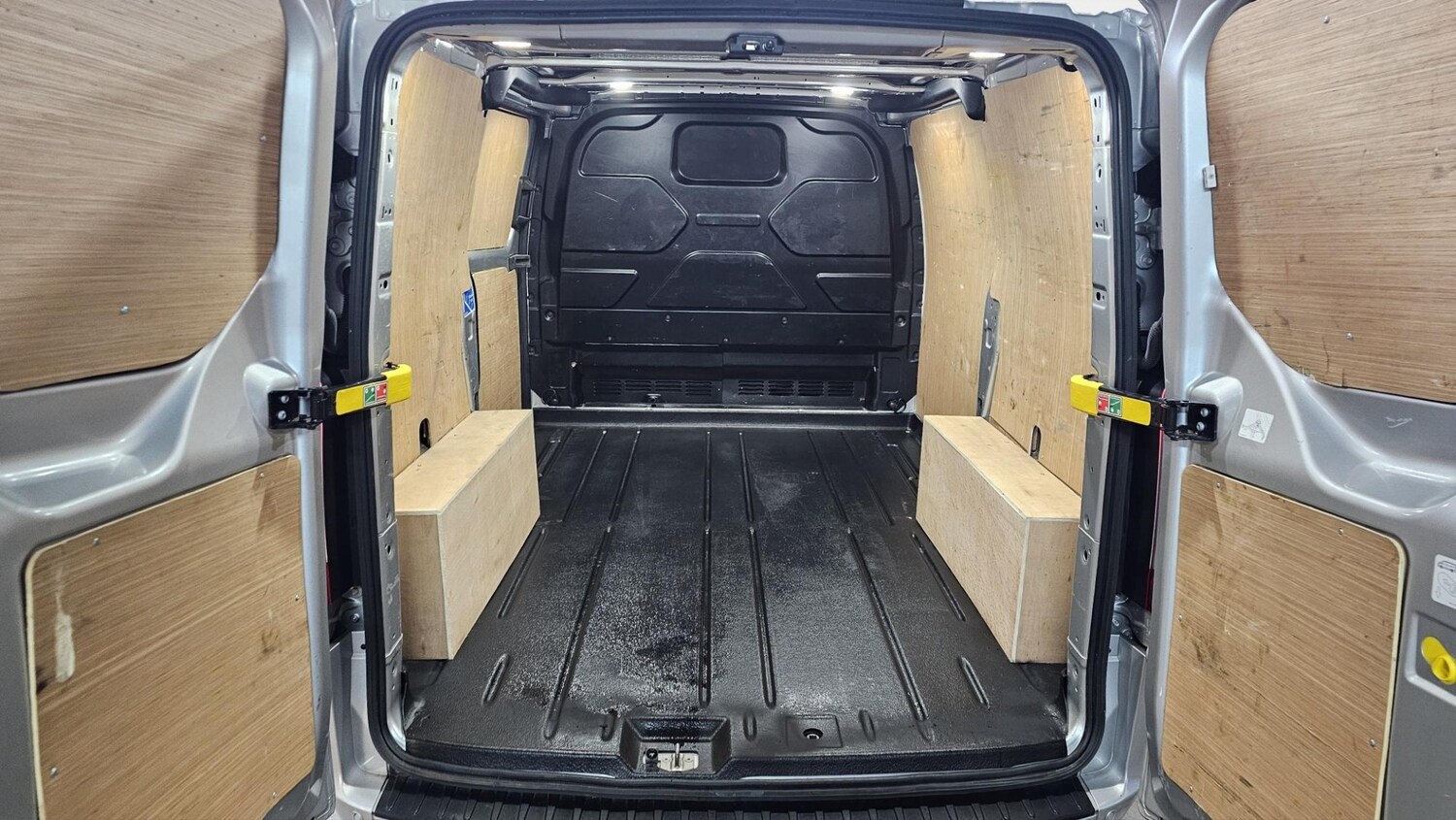 Used Ford Transit Custom 2022 for sale - 76366646: Photo 9