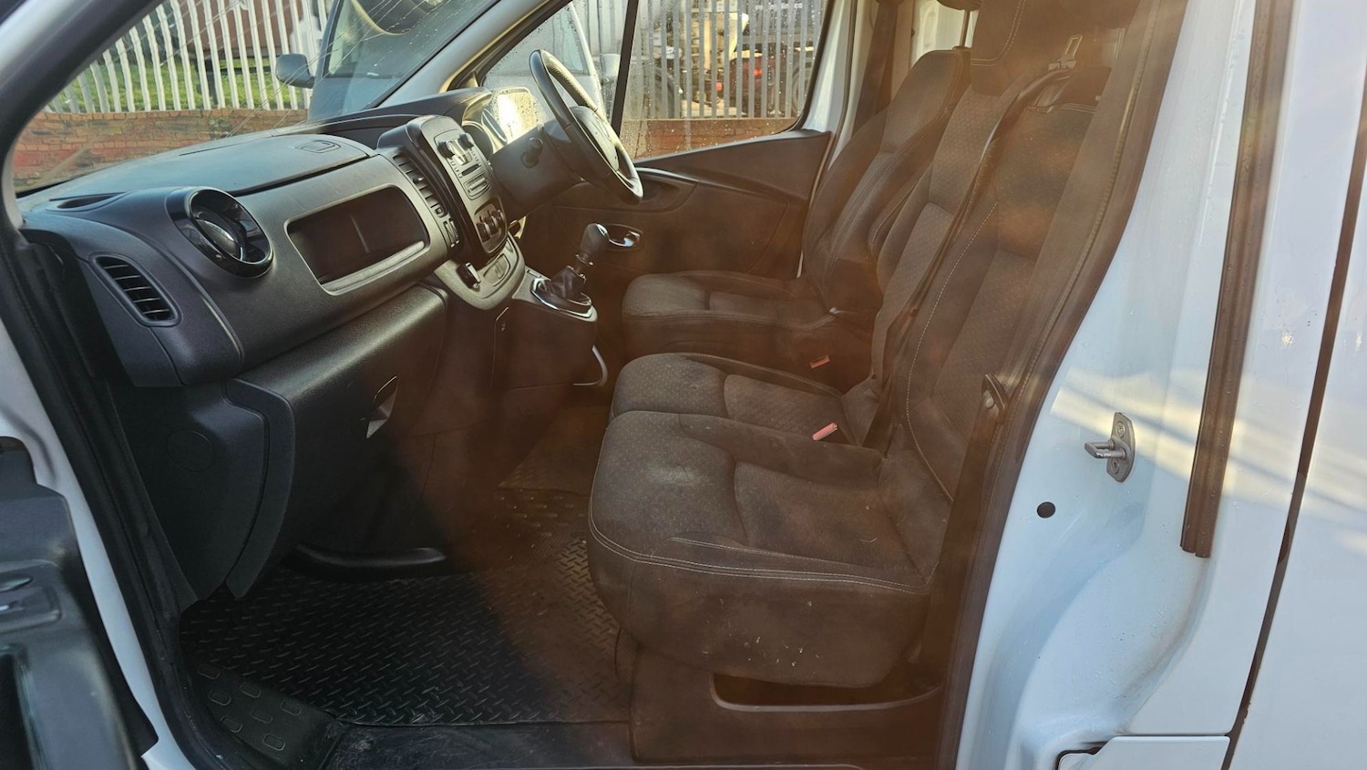 Used Vauxhall Vivaro 2018 for sale - 77758650: Photo 14