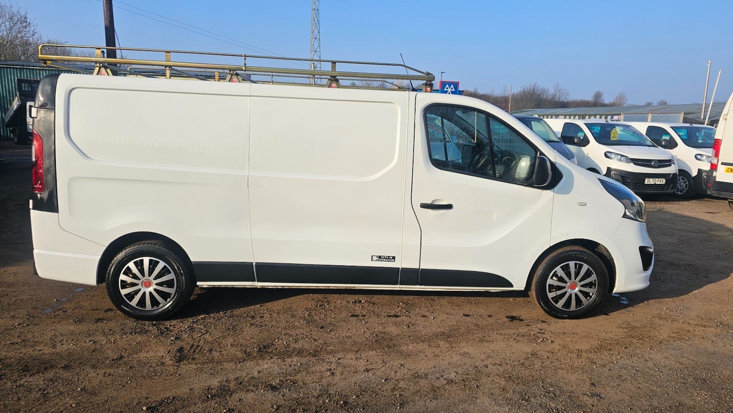 Used Vauxhall Vivaro 2018 for sale - 77758650: Photo 3